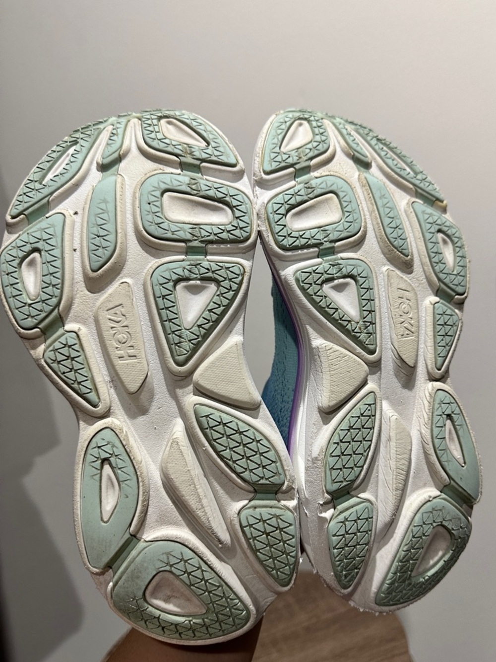 Hoka Bondi 8 Sneakers - Picture 11 of 12